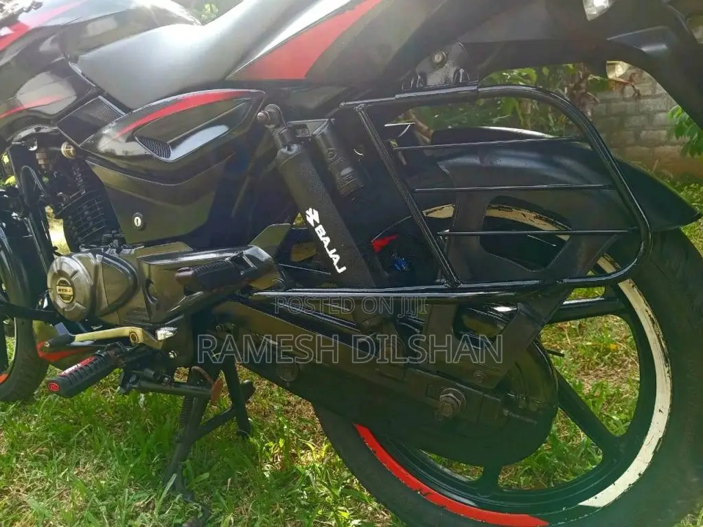 Bajaj Pulsar 2017 Motorbike (Used)