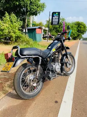 Yamaha Sr125 2003 Motorbike (Used)