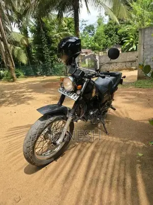 Yamaha TW 200 2017 Motorbike (Used)