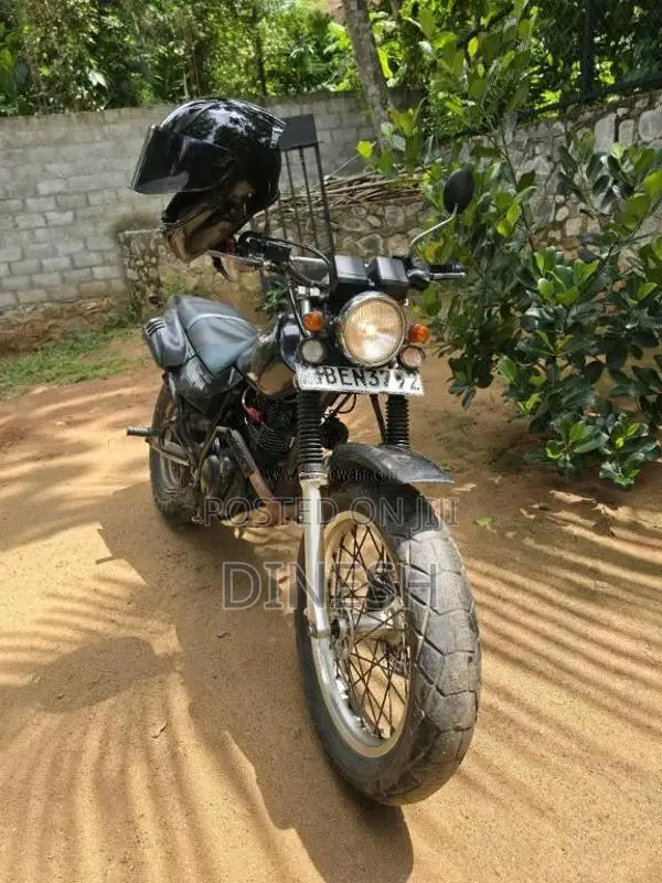 Yamaha TW 200 2017 Motorbike (Used)