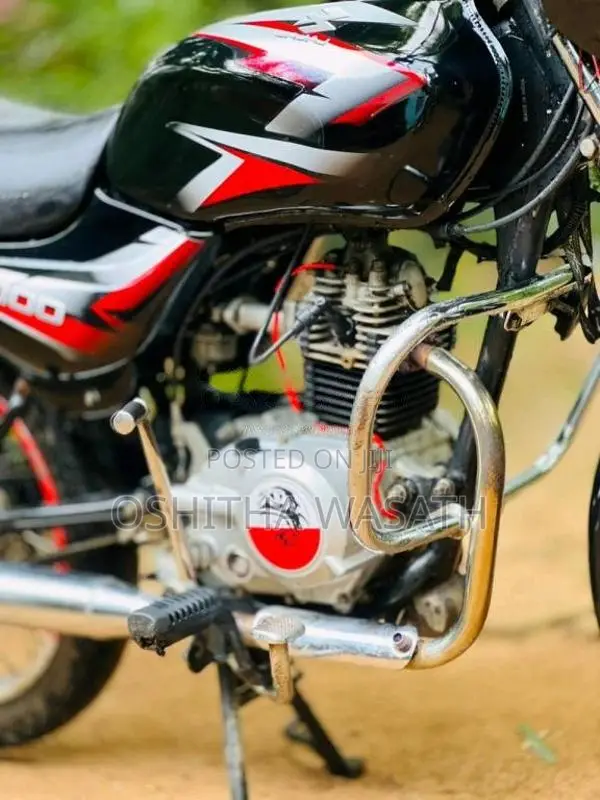 Bajaj CT-100 2010 Motorbike (Used)