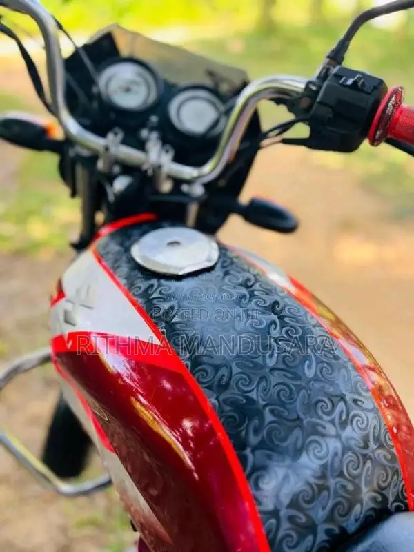Bajaj CT-100 2005 Motorbike (Used)