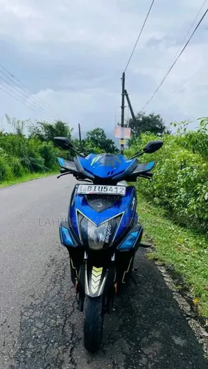 Yamaha ZR 2020 Motorbike (Used)
