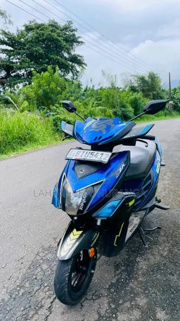Yamaha ZR 2020 Motorbike (Used)