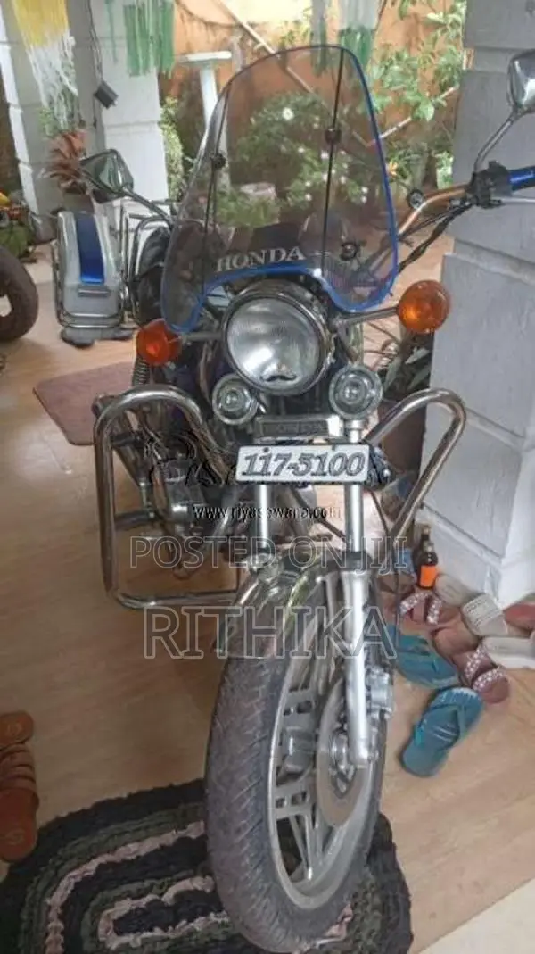 Honda LA Custom 250 1986 Motorbike (Used)