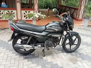 Hero-Honda Splendor 2012 Motorbike (Used)