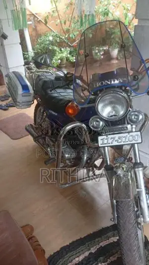 Honda LA Custom 250 1986 Motorbike (Used)