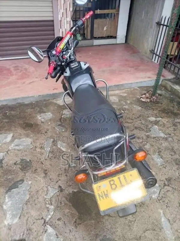 Bajaj CT-100 2020 Motorbike (Used)