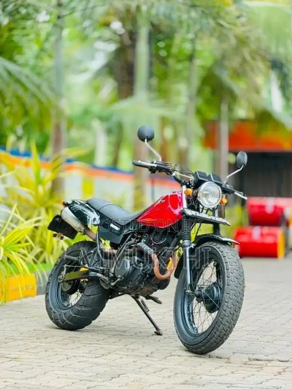 Yamaha TW 200 2012 Motorbike (Used)