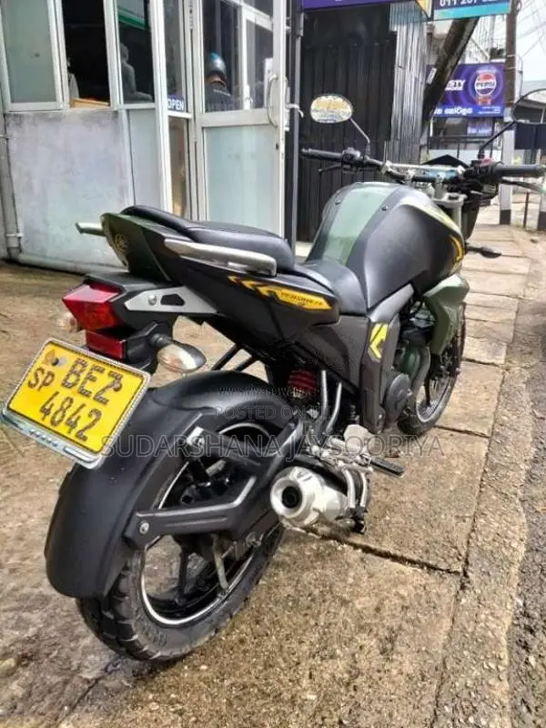 Yamaha Fz Version 2.0 S 2017 Motorbike (Used)