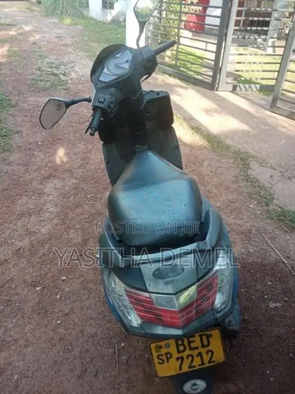 Hero Dash 2016 motorcycle (Used)