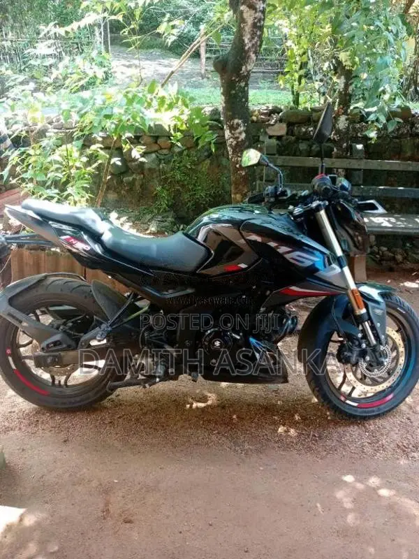 Bajaj Pulsar N 160 2025 Motorbike (Used)
