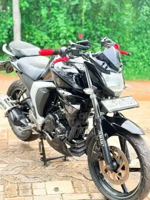 Yamaha FZ 2017 Motorbike (Used)