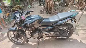 Bajaj Pulsar 2012 motorcycle (Used)