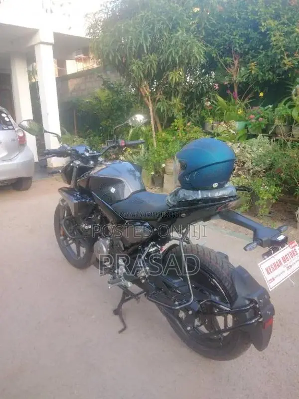 Hero Xtreme 2026 Motorbike (Used)