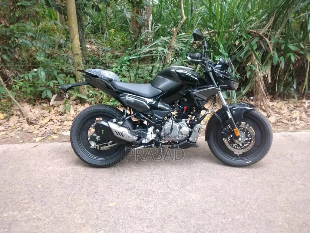 Hero Xtreme 2026 Motorbike (Used)
