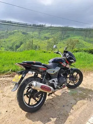 Bajaj Pulsar 200 2009 Motorbike (Used)