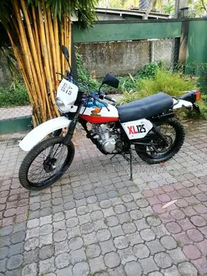 Honda Xlr125 CdiTrail 2000 Motorbike (Used)