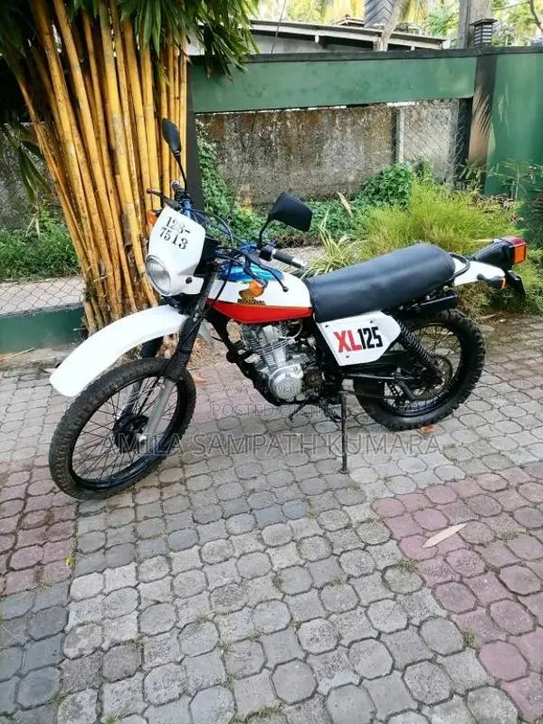 Honda Xlr125 CdiTrail 2000 Motorbike (Used)