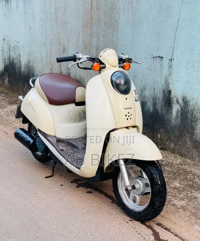 Honda Scoopy 50cc 2012 Motorbike (Used)