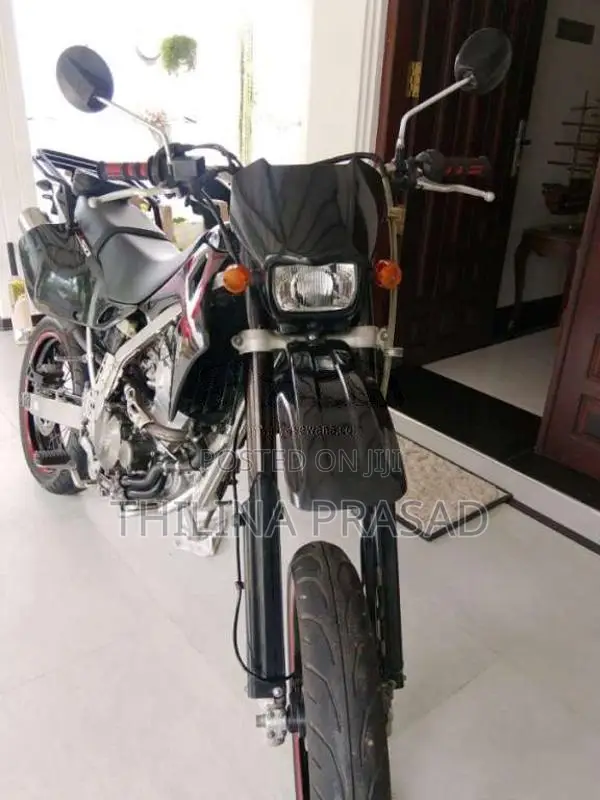 Suzuki SB Tracker 2007 Motorbike Unregistered (Recondition)