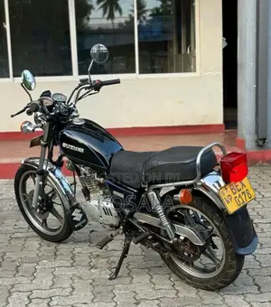 Suzuki GN125 2017 Motorbike (Used)