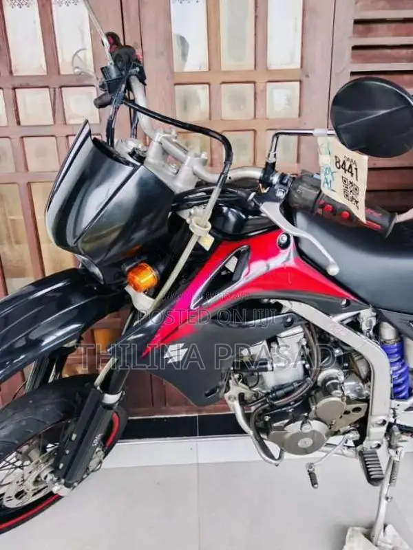 Suzuki SB Tracker 2007 Motorbike Unregistered (Recondition)