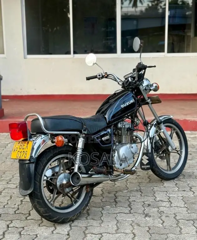 Suzuki GN125 2017 Motorbike (Used)