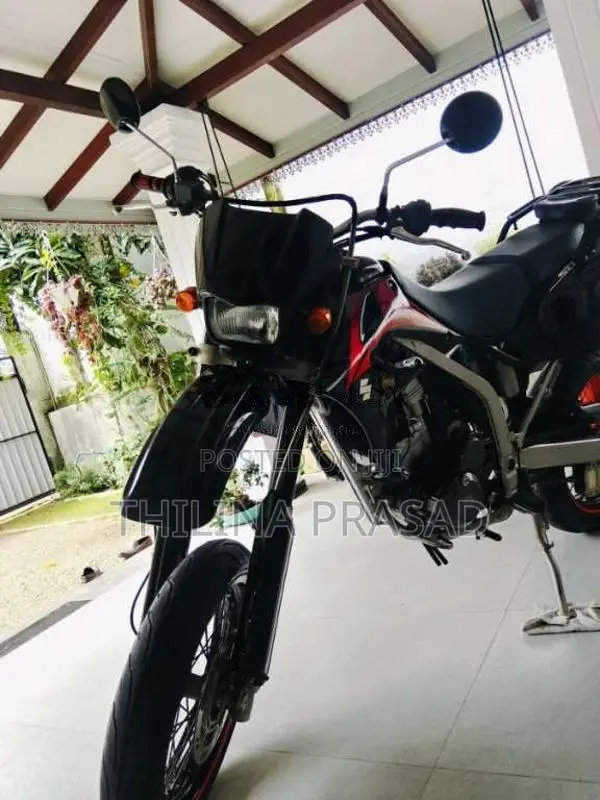 Suzuki SB Tracker 2007 Motorbike Unregistered (Recondition)