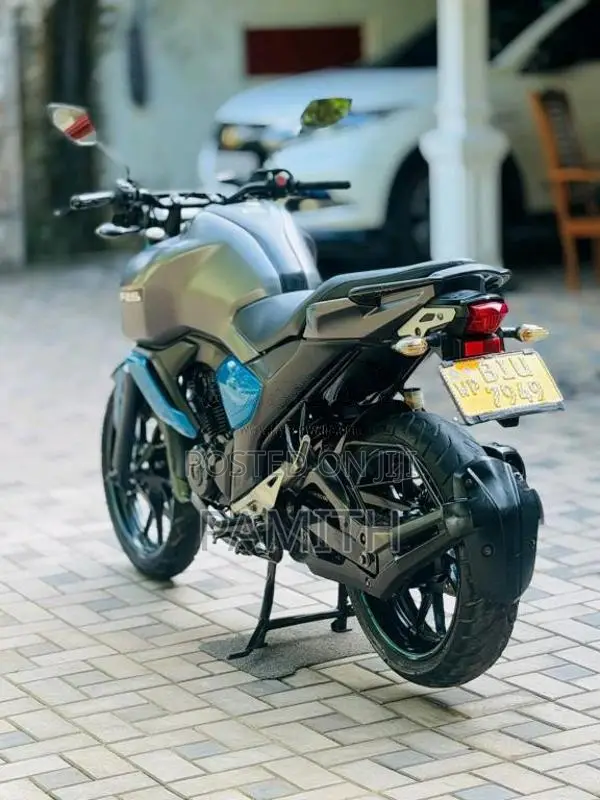 Yamaha FZ 2020 Motorbike (Used)