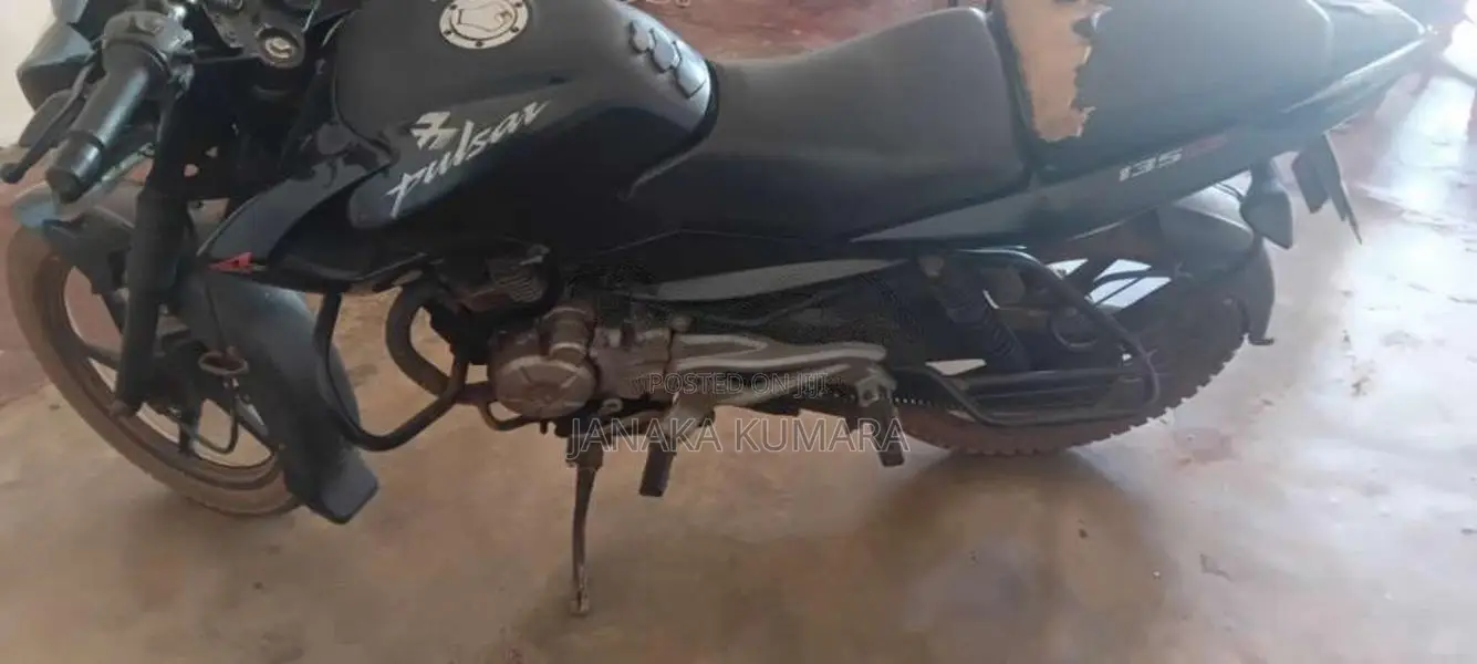 Bajaj Pulsar 135 2014 Motorbike (Used)