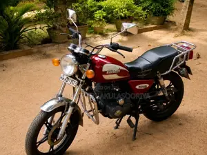 Suzuki Gn 2010 Motorbike (Used)