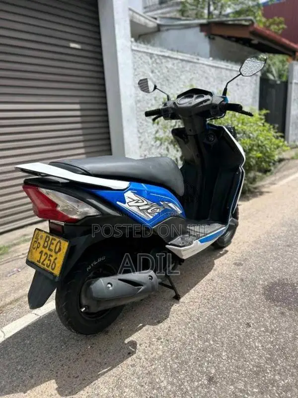 Honda Dio 2017 Motorbike (Used)
