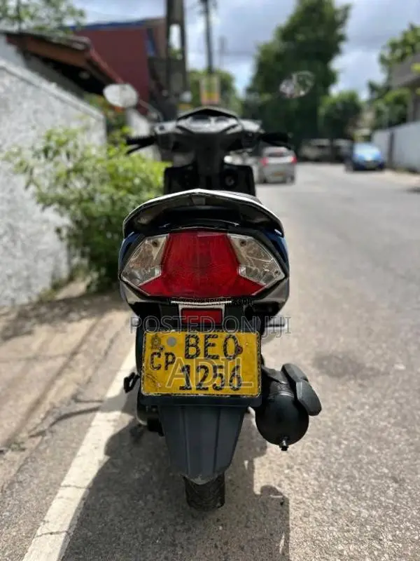 Honda Dio 2017 Motorbike (Used)