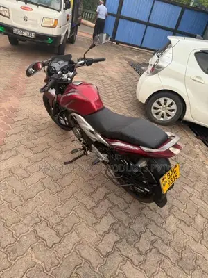 Bajaj Discover 2013 Motorbike (Used)