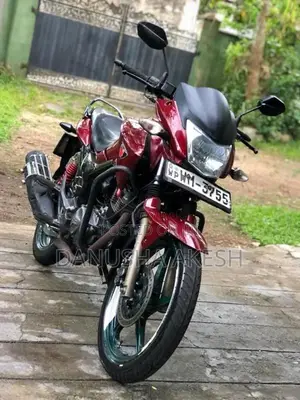 Hero-Honda Hunk 2011 Motorbike (Used)