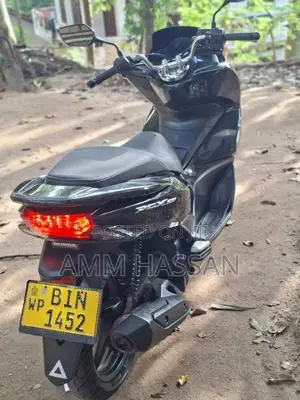 Honda Pcx 2020 Motorbike (Used)