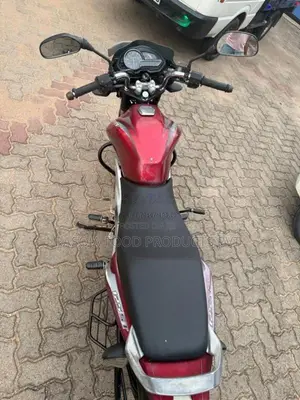Bajaj Discover 2013 Motorbike (Used)