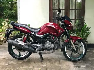 Hero-Honda Hunk 2011 Motorbike (Used)