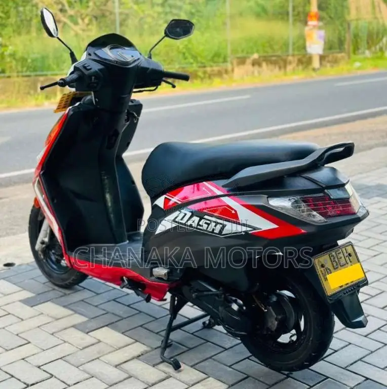 Hero Dash 2016 Motorbike (Used)