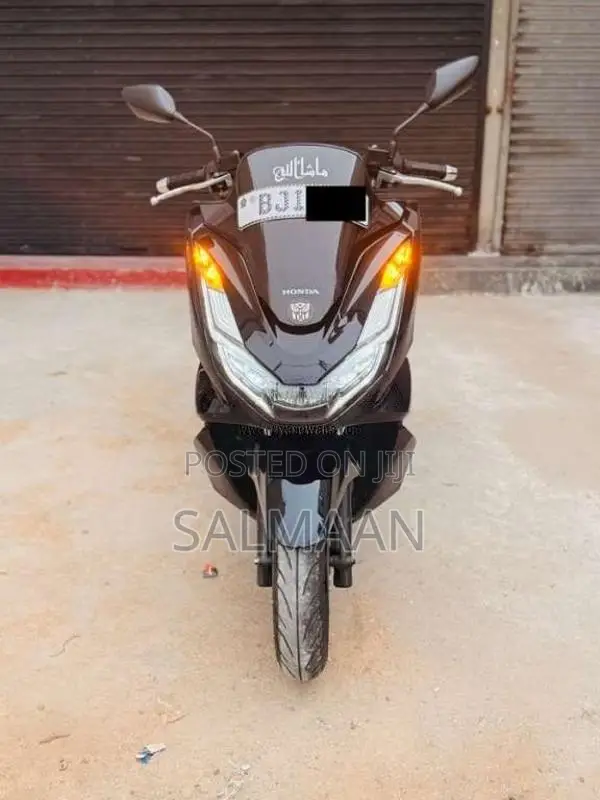 Honda Pcx 2024 Motorbike (Used)
