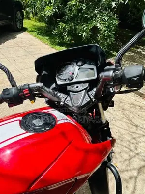 Hero-Honda CBZ Xtreme Sports 2012 Motorbike (Used)
