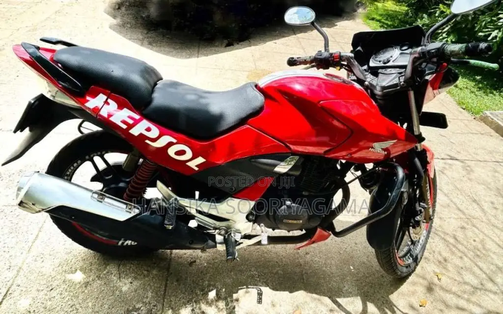 Hero-Honda CBZ Xtreme Sports 2012 Motorbike (Used)