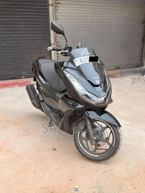 Honda Pcx 2024 Motorbike (Used)