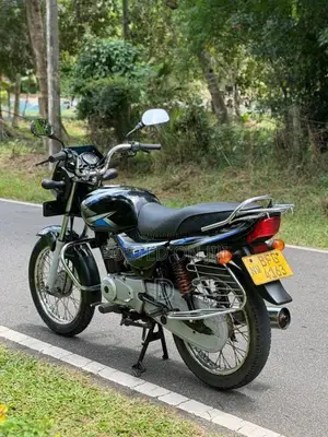 Bajaj CT-100 2017 Motorbike (Used)