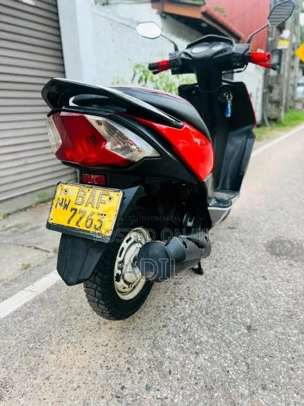 Honda Dio 2013 Motorbike (Used)