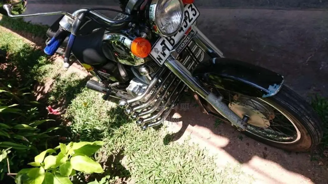 Honda CD125 Benly 2004 Motorbike (Used)