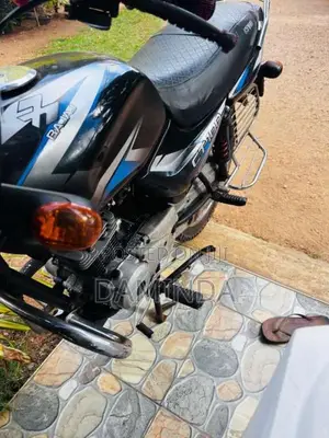 Bajaj CT-100 2017 Motorbike (Used)