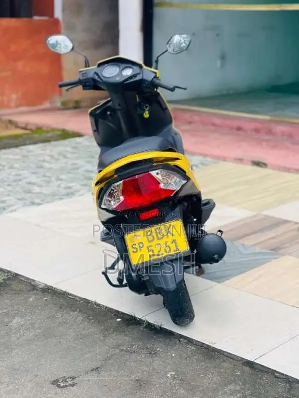 Honda Dio 2014 Motorbike (Used)