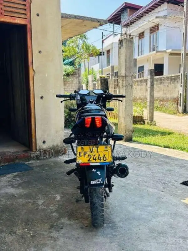 Bajaj Pulsar 2010 Motorbike (Used)